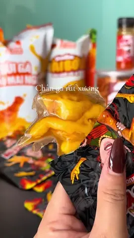 Đã thử bao nhiêu loại chân gà ăn vặt . Nhưng đến chân gà rút xương nhà và tuyết thì mới biết điều này #thaofoodie #anvat #Xuhuong 