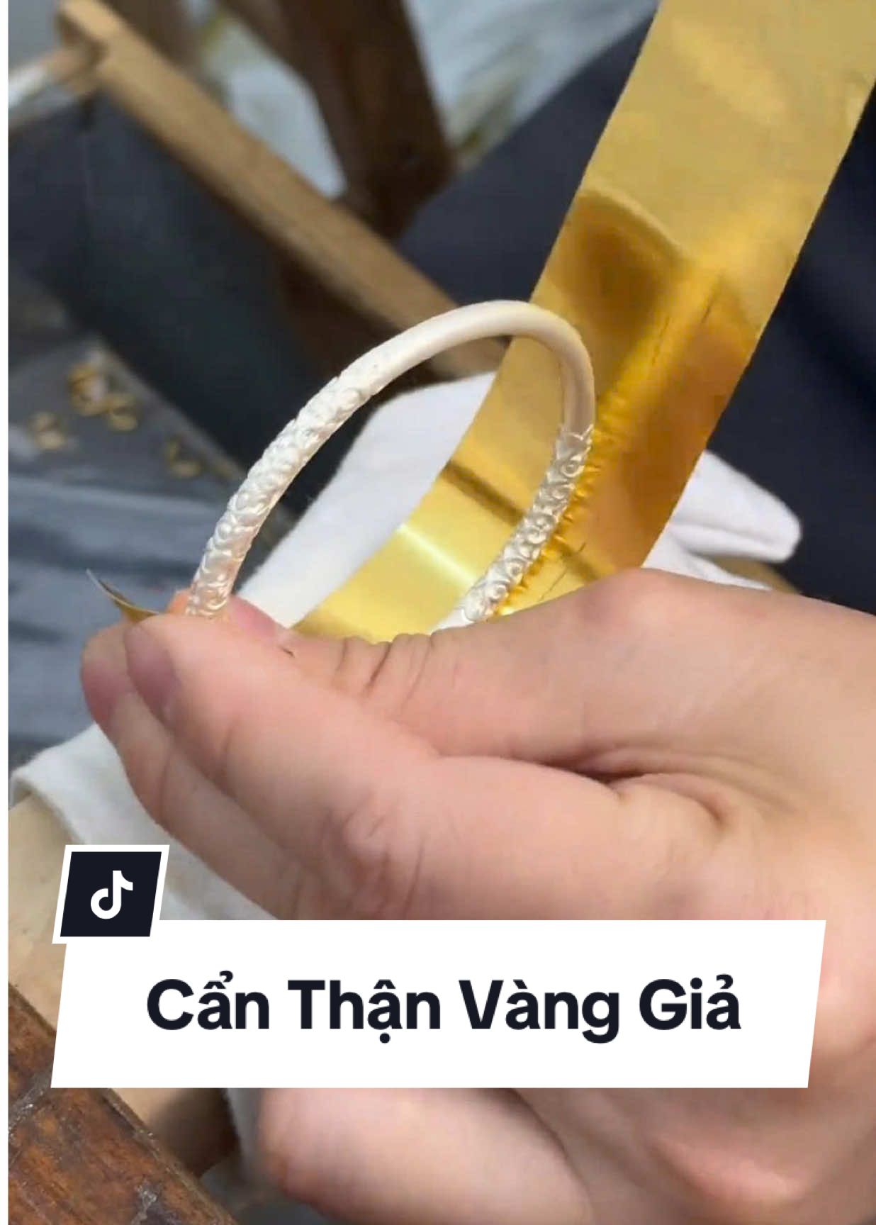 Vàng 2 da cách làm của những bọn hết phước  #congtyvangbacgiabao #giabaojewelry #xuhuong #jewelry #gold 