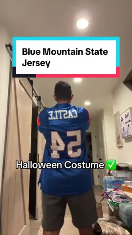Halloween fit is tough #bluemountainstate #thadcastle 