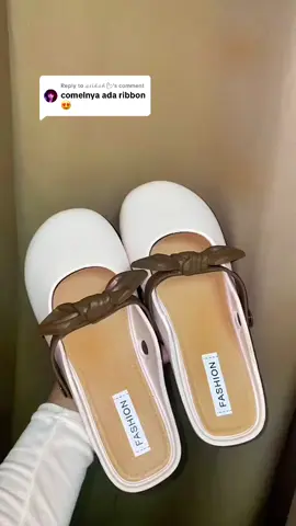 Replying to @𝒶𝓉𝒾𝓀𝒶𝒽 ᥫ᭡ comel sangat aesthetic giturrr cuteee dooh 😍. #sandalwanita #sandalviral #sandalootd 