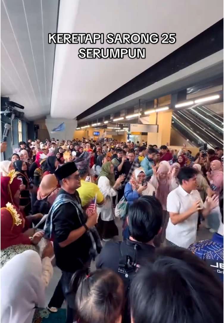 KERETAPI SARONG 25 @Islamic Tourism Centre  #keretapisarong25#harimalaysia#serumpun#rapidkl#trx#ExperienceITM2025 