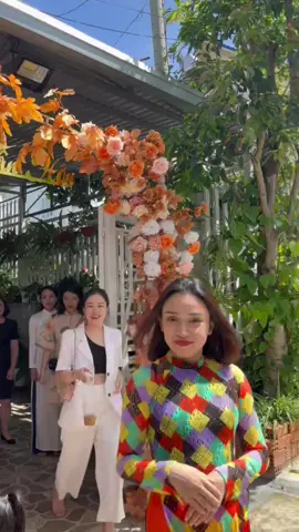 #lovetiktok  Trước và sau bữa tiệc nhà này thứ hai thì k ai dám thứ mộttttttt 🤭🤭🤭🤭