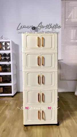 Ketagihan punya lemari plastik yg warnanya aesthetic, selain hemat tempat bikin ruangan rapi dan lemarinya serbaguna… #lemari #lemaripakaian #lemariplastik #lemarisusun #lemariserbaguna #storage #lemarimurah #wardrobe #drawerorganization 