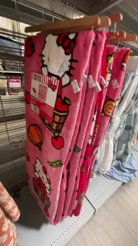 These are by far the best spooky designs 🕸️🕷️🥹😍😭 @hellokitty @Official Sanrio @Burlington #fyp #collector #hellokittyhunting #hellokittylover #halloween 