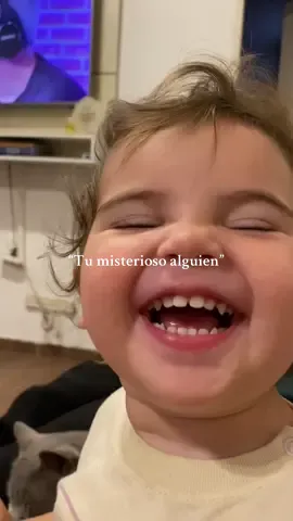 Estaba cantando y cantó conmigo esa parte, tuve que pedirle que la cante de nuevo jajajaja te amo hija #miranda #bebe #mamaprimeriza #humor #fyp @Miranda! 