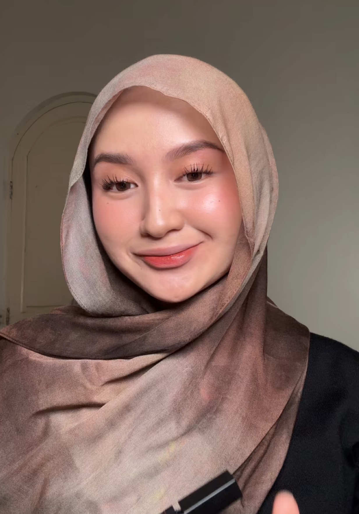 lip cream yang super ringan, harus cobain🫶🏼  #salsacosmetic #lipcream #ombre #makeuplokal #lipcreamfavorit 