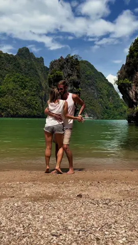 The world is not enough.. Мира недостаточно.. 📍James Bond island 
