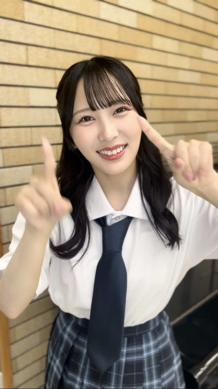 『いま、月は満ちる』🌕*·̩͙ Music Videoも公開中！ 300万回再生 突破！ありがとうございます！ෆ˚* ≒JOY 全国ツアー2025 開催中です！ 公式HP、SNSもチェックお願いします！👑 #いま月は満ちる #ニアジョイ #逢田珠里依 