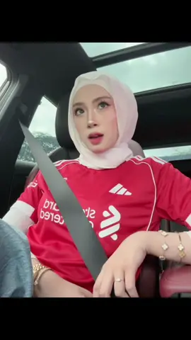 S untuk si dia...