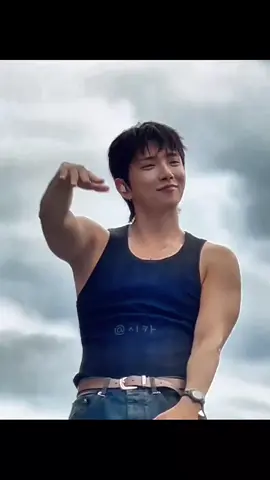 BUFFF BUFFF #JOSHUA #HONGJISOO #JOSHUAHONG #JOSHUA #SEVENTEEN 