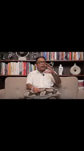 lapangan pekerjaan dalam Program MBG ini sangat banyak. yuk simak selengkapnya di channel youtube @Bukan Kaleng Kaleng  semua dikupas tuntas #TuntutanRakyat #PrabowoSubianto #BukanKalengKaleng #makanbergizigratis  #Prabowo