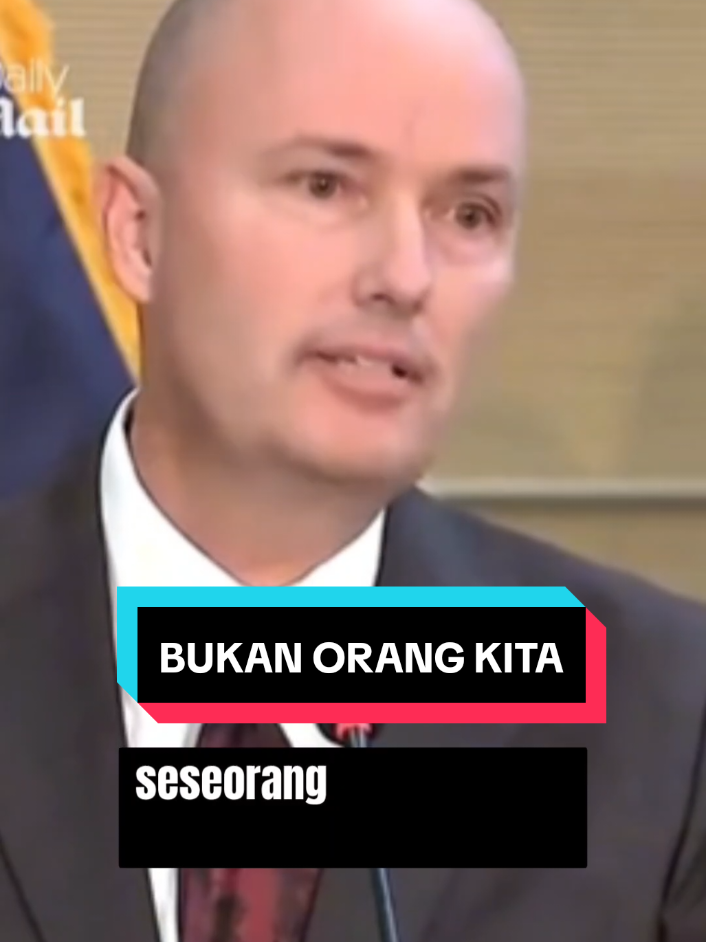 Ketika mereka sangat Berharap Pelakunya adalah Muslim 😅😅😅, tonton pelan-pelan jangan langsung marah-marah... #charliekirk #tylerrobinson #savepalestine🇵🇸 #palestina #freegaza #islamassemble #islam #muslim  tyler robinson is genius @ra.in maker  charlie kirk speech @ra.in maker  charli kirk's ring position @ra.in maker 