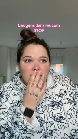 Qu’on leur enlève la fonctionnalité « commenter » par pitié #fyp #stop #comment #mamansolo #baby 