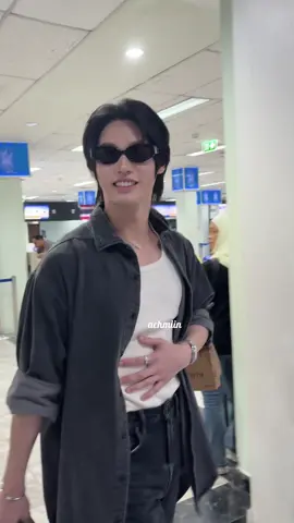 หายใจไม่ท่วมปอด #winmetawin #hatyai #souri # #วินเมธวิน #มาการองsouri 