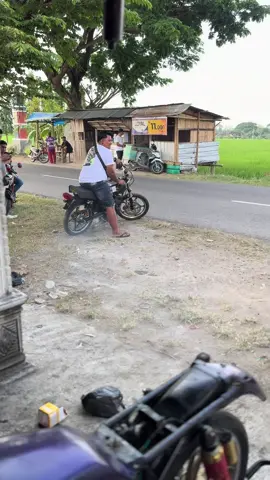 Iki mah pie priiii @adit plencu  @_pw.mainjet 🥷  @Dimas_  #mabesblayersragen #kingblayer #teampedot135cc #fyp #2stroke 