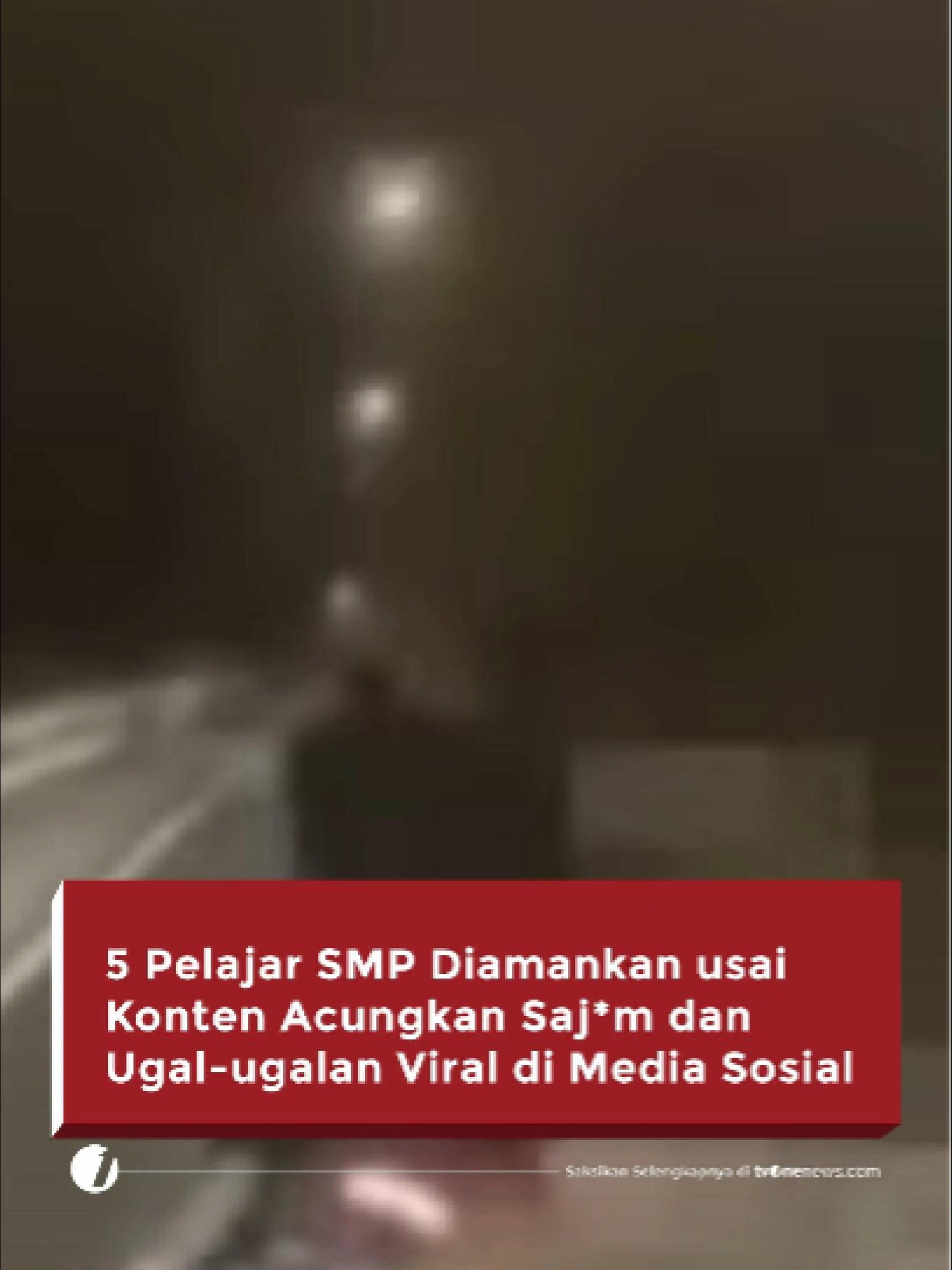 Lima pelajar SMP di Kulon Progo, Yogyakarta diamankan polisi setelah aksinya membuat konten yang meresahkan masyarakat. Dalam video yang viral, mereka mengendarai sepeda motor secara ugal-ugalan sambil mengacungkan senj*ta taj*m. Simak video selengkapnya hanya di https://sorts.one/ki #HardNews_Kriminal #FlashOne #CariBeritaditvOne #RemajaSMP #FO02
