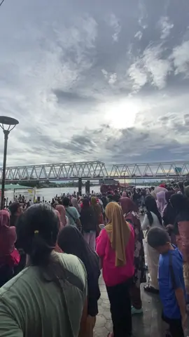 Sampan bidar menyambut MTQ kapuas Hulu