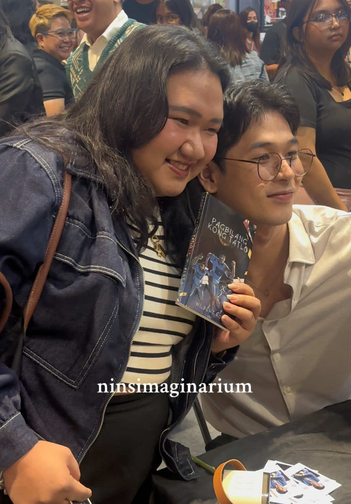 It was nice chit chatting with you my co-Gemini @Wilbert Ross ! 🤪 Congratulations on your book! 💯 #wilbertross #pagbilangngtatlo #book #goldensceneryoftomorrow #fyp 