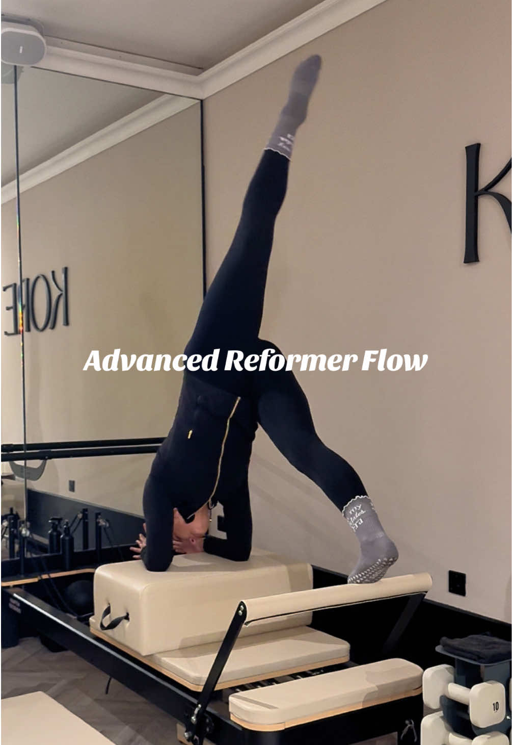 an advanced flow to feel the burnnnn 💪🏻❤️‍🔥🧘🏼‍♀️ 📍 Kore, King Street West, Manchester  #manchester #pilates #classplan #pilatesinstructor #reformerpilates 