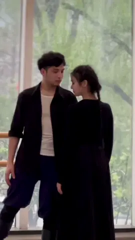Ана Нурхан #уйгурскаямузыка #uyghurdance #fyp #реки #coupledance 