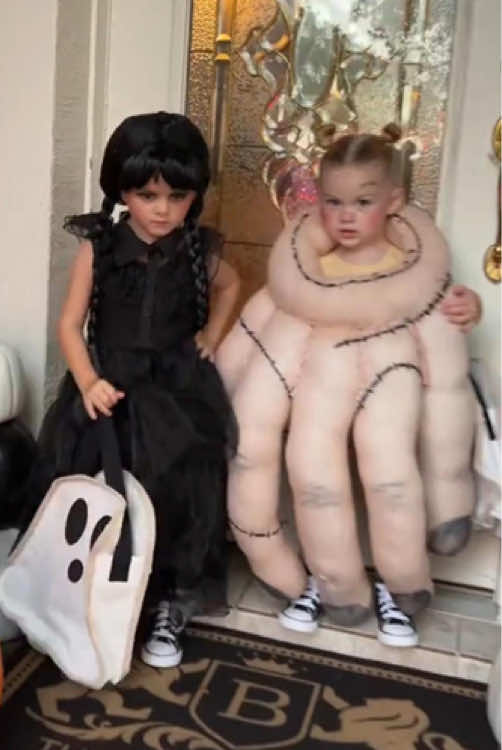 How can I surpass last year?#halloweencostume #halloweenideas #firsthalloween#costume #costumeideas #halloweenlook