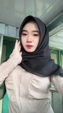 kemeja ada dikrnjang pink