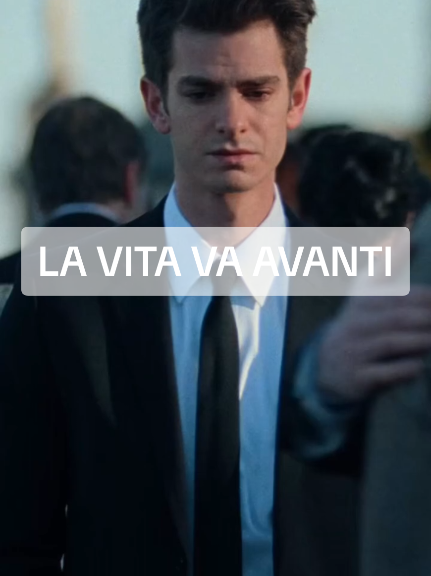 La vita Va Avanti. #motivation #motivamente #forza #coraggio #viral 