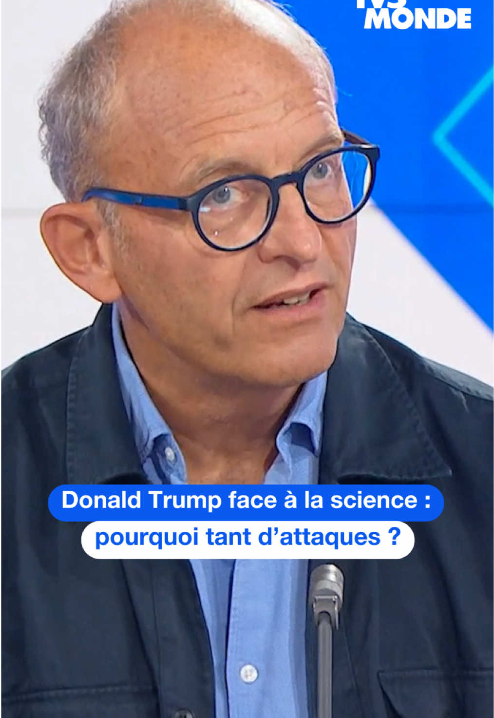 Dès son arrivée au pouvoir, Donald Trump s’est attaqué à la science : retrait de l’OMS et de l’accord de Paris sur le climat, coupes dans la recherche, suppression de publications, semant la panique dans les milieux scientifiques. Quelle est la raison de cette hostilité envers la recherche ? 👉 Le magazine « Objectif Monde L'hebdo - Donald Trump contre la science » est à retrouver sur TV5MONDE 📺 #ObjectifMonde #TV5MONDE #DonaldTrump #Science
