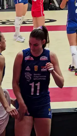 So beautiful 😻 #HenaKurtagic #thailand #volleyballgirls #volleyball #volleyballworld #volley #volley #fyp #viralvideo #volleyballworldchampionchip2025 