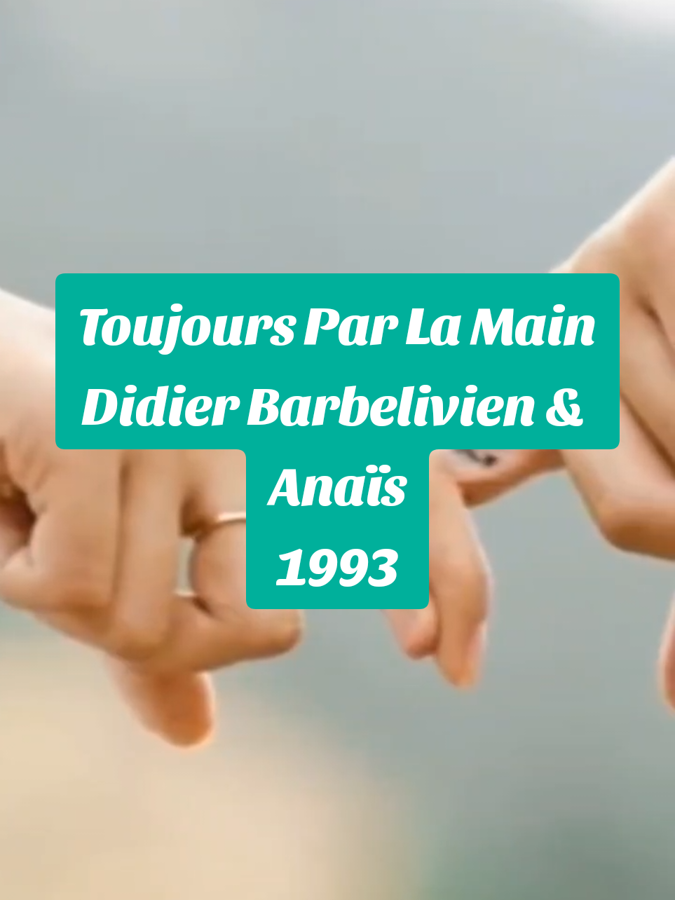 Toujours par la main 🤝🏻 #lovesong 