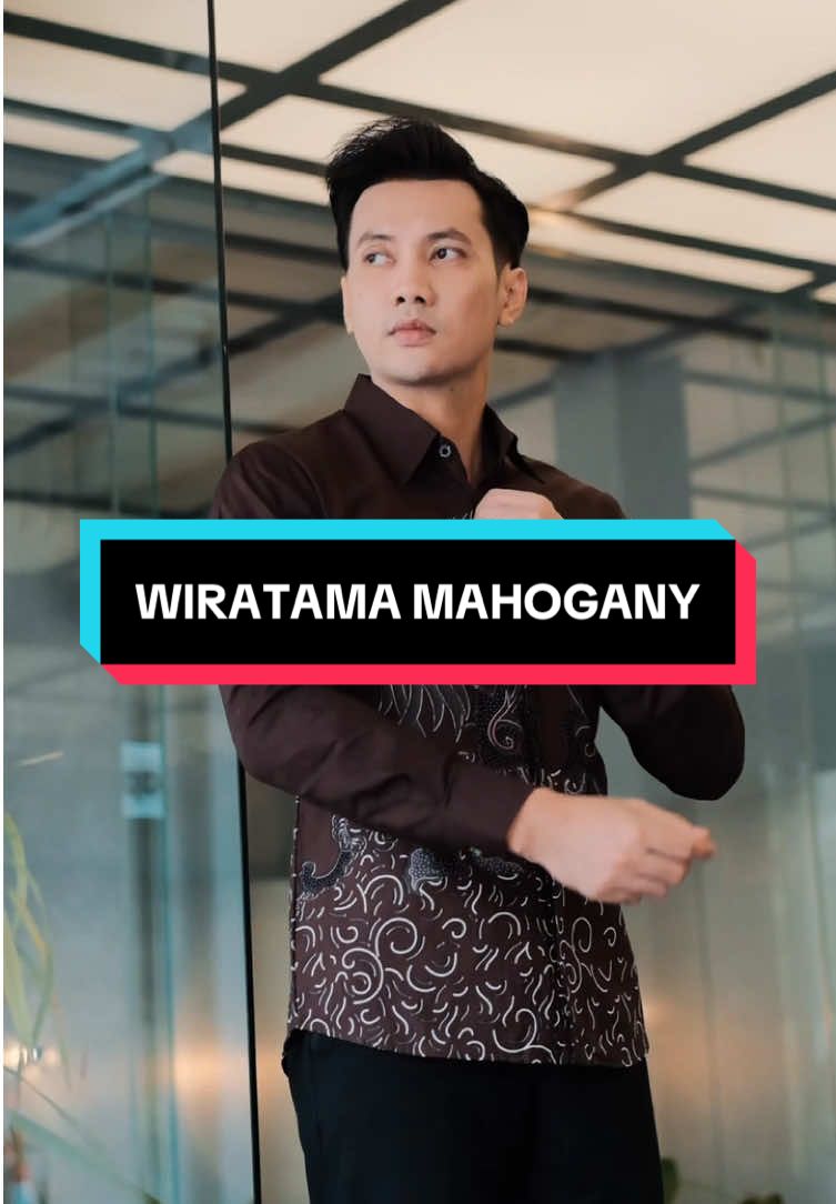 Makin keren itu harus bro!! Jangan sampai kehabisan motif ini hanya di Kalandra Batik Solo!! #kalandrabatiksolo #Batik #gajiansale #batikpremium #wibgajian 