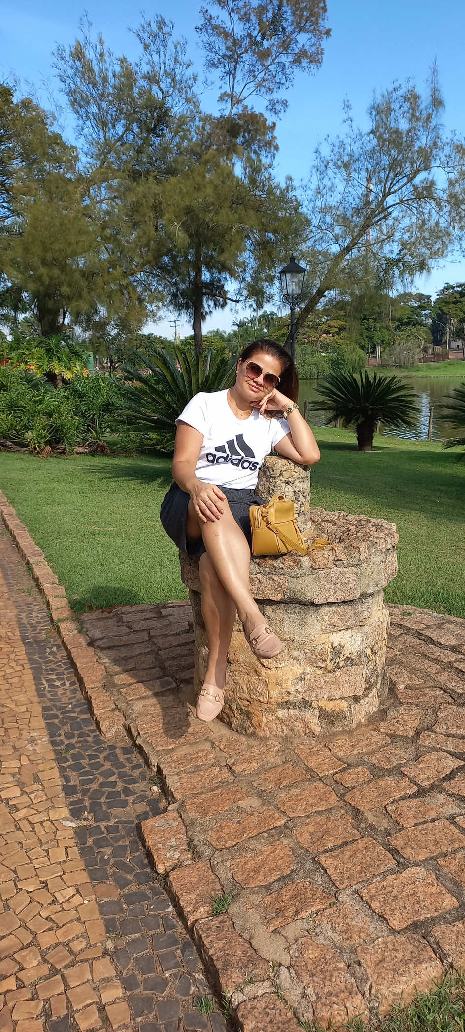 Ele está com você…