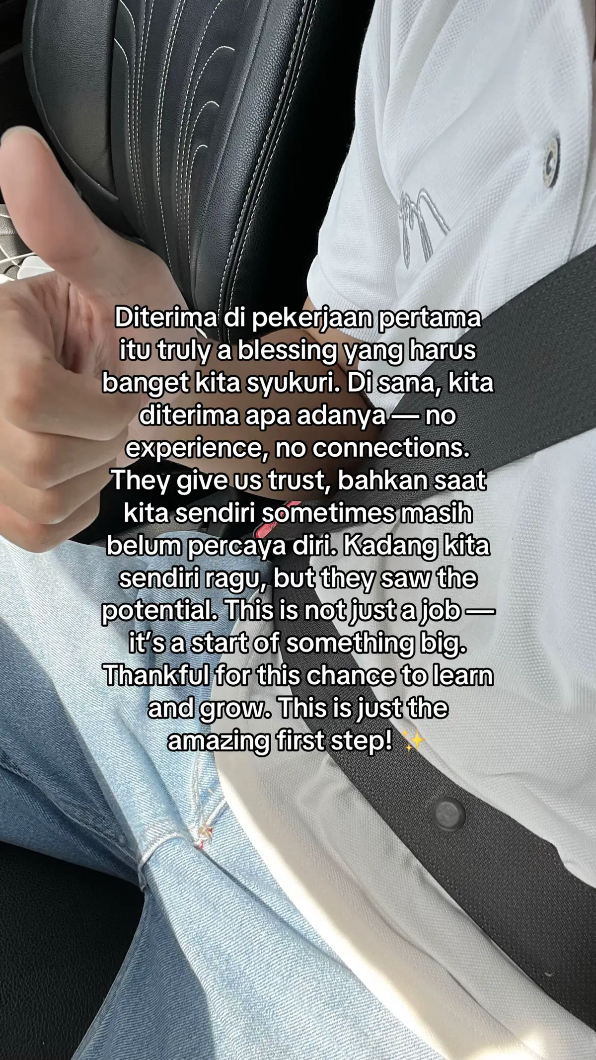 Masuk kerja pertama bukan karena “siapa kita”, tapi karena ada yang percaya sama potensi kita. No experience, no self-confidence, but still... they gave me a shot. And that means everything. Terima kasih untuk kesempatan belajar, gagal, dan tumbuh. 🙏 #first #job #pekerjaan 