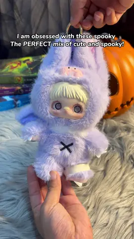 Who needs a labubu when you could have a giant black phillip as a bag charm?#maymeidarkforest #matmei #gothic #blindbox #foryou 