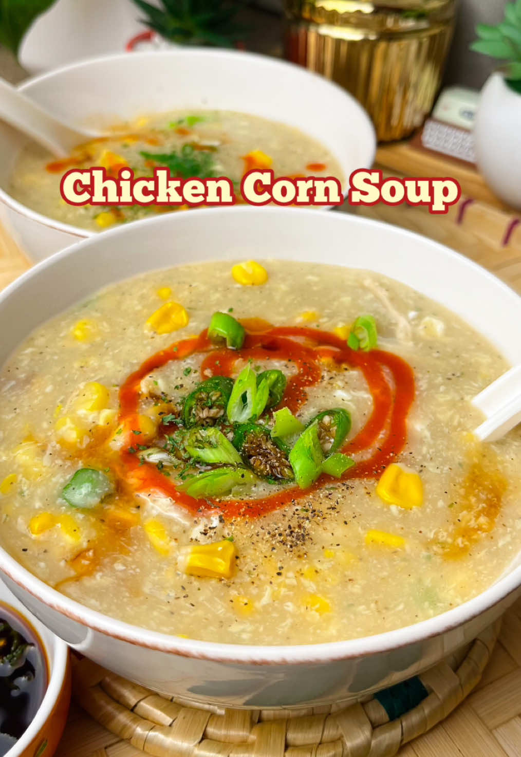 Chicken Corn Soup INGREDIENTS: 300 gms Chicken  2 garlic chopped  1 tsp salt 1 tsp black pepper  1 tsp garlic powder  8 cups water Half cup crushed corn 1 cup corn 1 chicken cube 2 tbsp soy sauce 1 tbsp vinegar  2 eggs beaten Cornflour slurry(5 tbsp cornflour +1 cup water) Spring onion to garnish  #chickencornsoup #cornsoup #hotandsoursoup #chickensoup #fypシ 