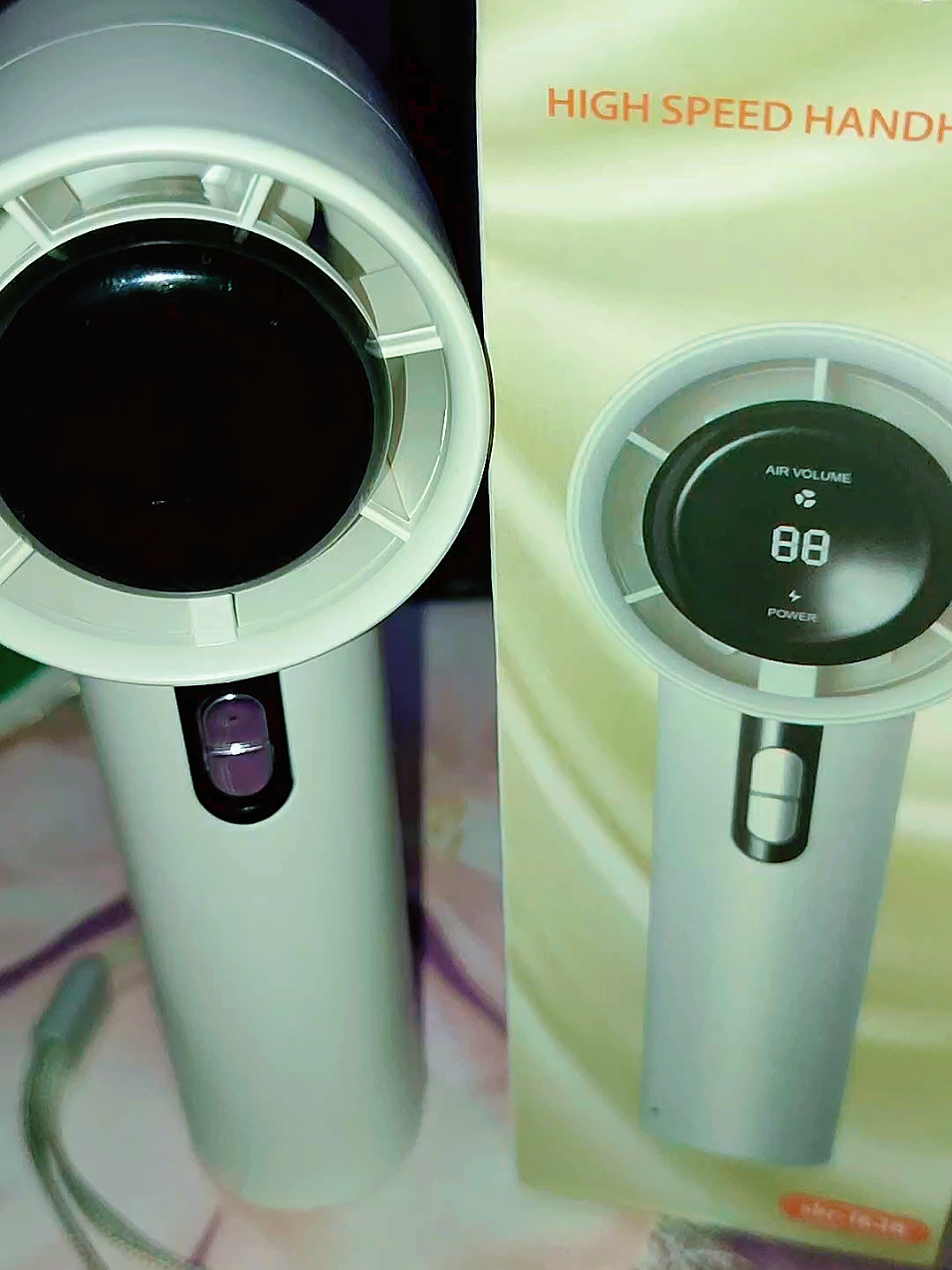 Sino dito ang laging pawisin?  This Mini Turbo Handy Fan got you! 💨 No more haggard days, stay presko anytime, anywhere 😎👌 ✔ USB Rechargeable ✔ Adjustable Speed ✔ Digital LED Display 🛒 Add to cart now bago maubos! #PreskoVibes #HandyFan #RechargeableFan #fyyypppppppppppppp  #PortableFan 