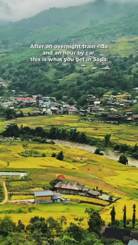 Not the most beautiful season, but still worth it, 100% 😳😍 #ChapaExpressTrain #TraininVietnam #vietnamtravel #TraintoSapa #sapa 
