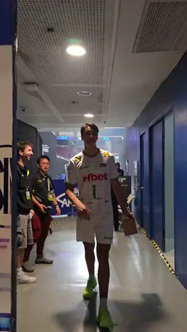 Moni Nikolov steps out of the Philippine fanzone for the very first time 🇵🇭🇧🇬 #Philippines2025 #MoniNikolov #Nikolov #Volleyball #fyp 