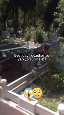 🙏ölmek bile dert  malda yalan mülk de yalan  yalan dünya iyi olup arkadan kötü söyletnemek lazım... 