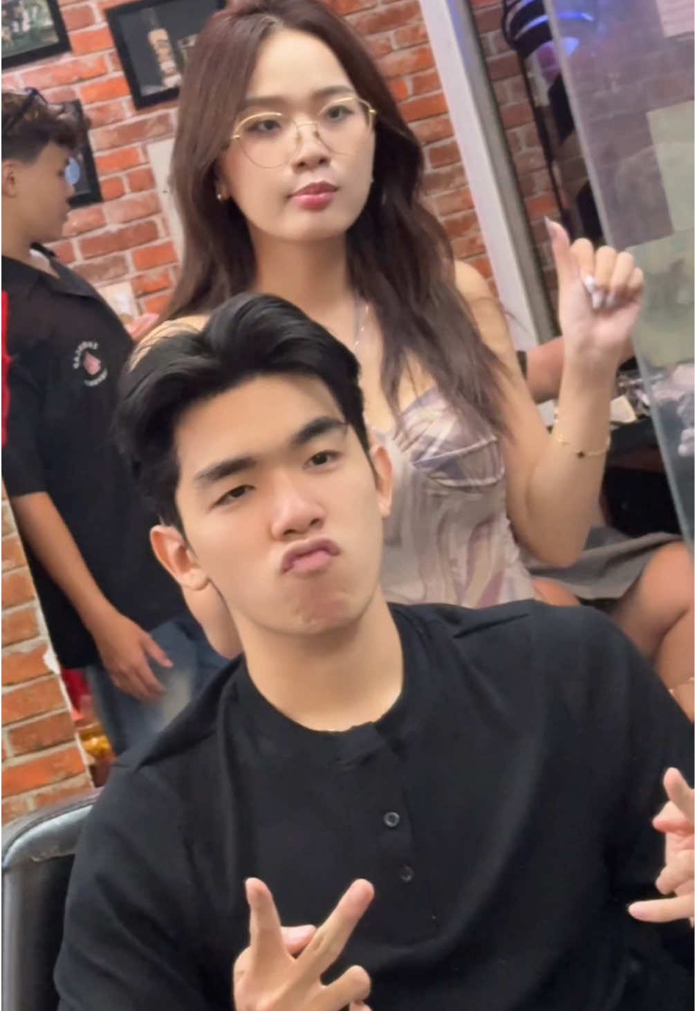 Kiểu tóc mấy cái cúc lúc đóng lúc mở 🤣 #ironcap #LearnOnTikTok #goclamdep #goctocdep #reviewlamdep