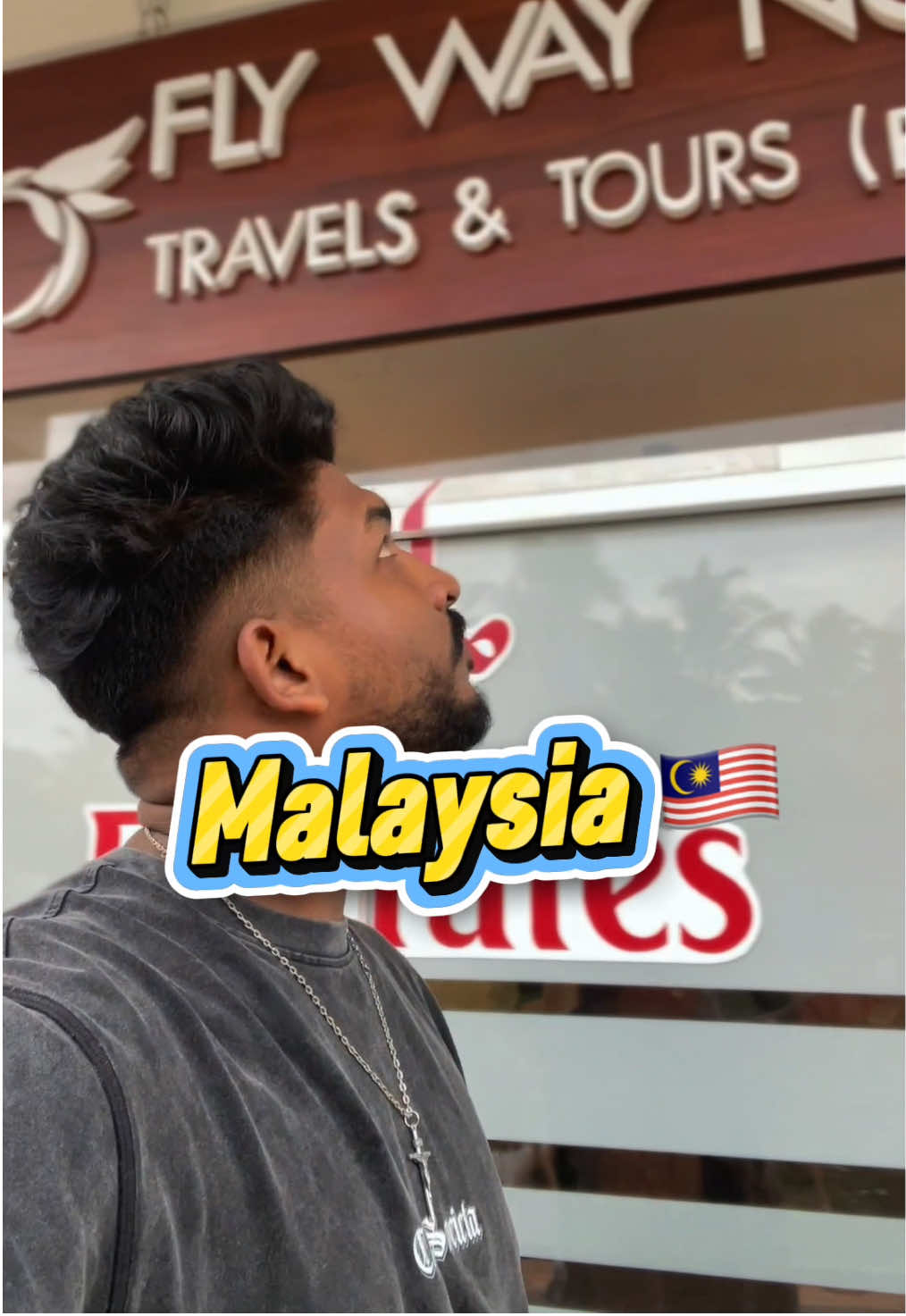 158,000 ට මෙච්චර දෙයක් වෙන කොහෙන්වත් හම්බෙන් නෑ හැබැයි #malaysia #flywaynova #sunwaylagoon #traveltok #batucaves 