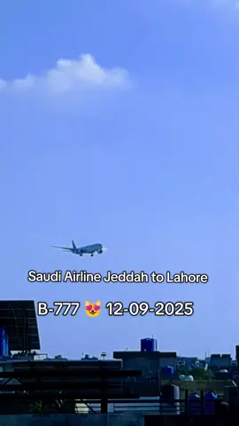 #aeroplane #planespotting #creatorsearchinsights #viral #foryoupage 