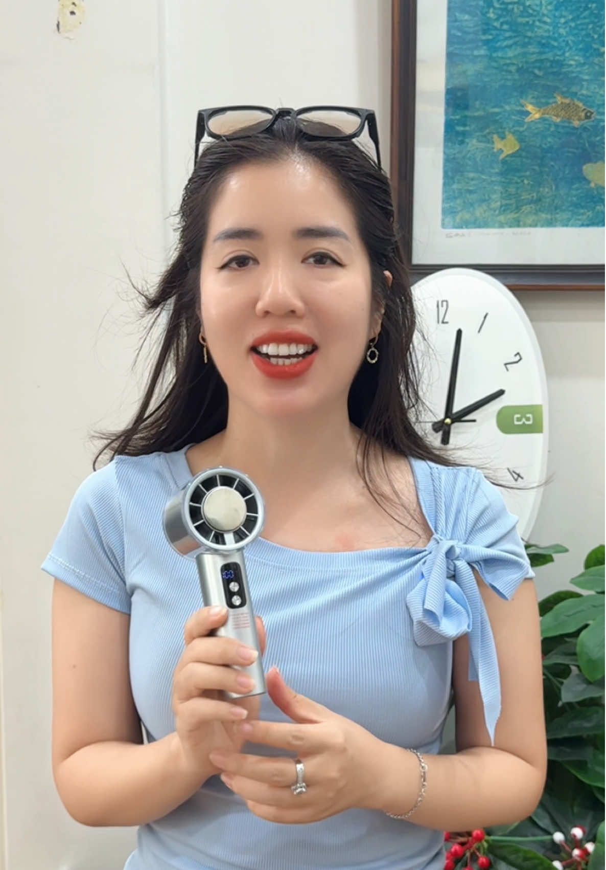 Quạt Nhỏ Cầm Tay Tốc Độ Cao #quatcamtay #quatcamtaymini #quatcamtayminicaocap #quatcamtaytichdien #hangrucro🌞 