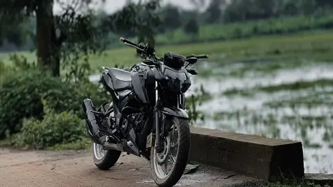 বাইক 😅🫀#4vlover🏍️❤️ #vairal #flyyyyyyyyyyyyyyyyyyyyyyyyyyy #flpyシ #foryou 