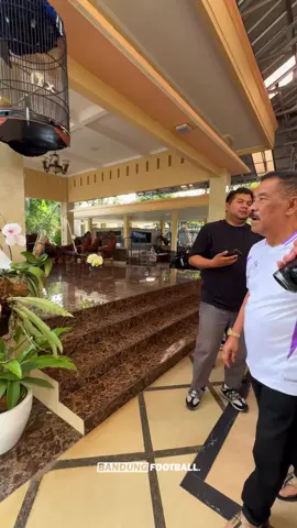 Pak Haji Umuh Muchtar menanggapi tentang datangnya pemain “termahal