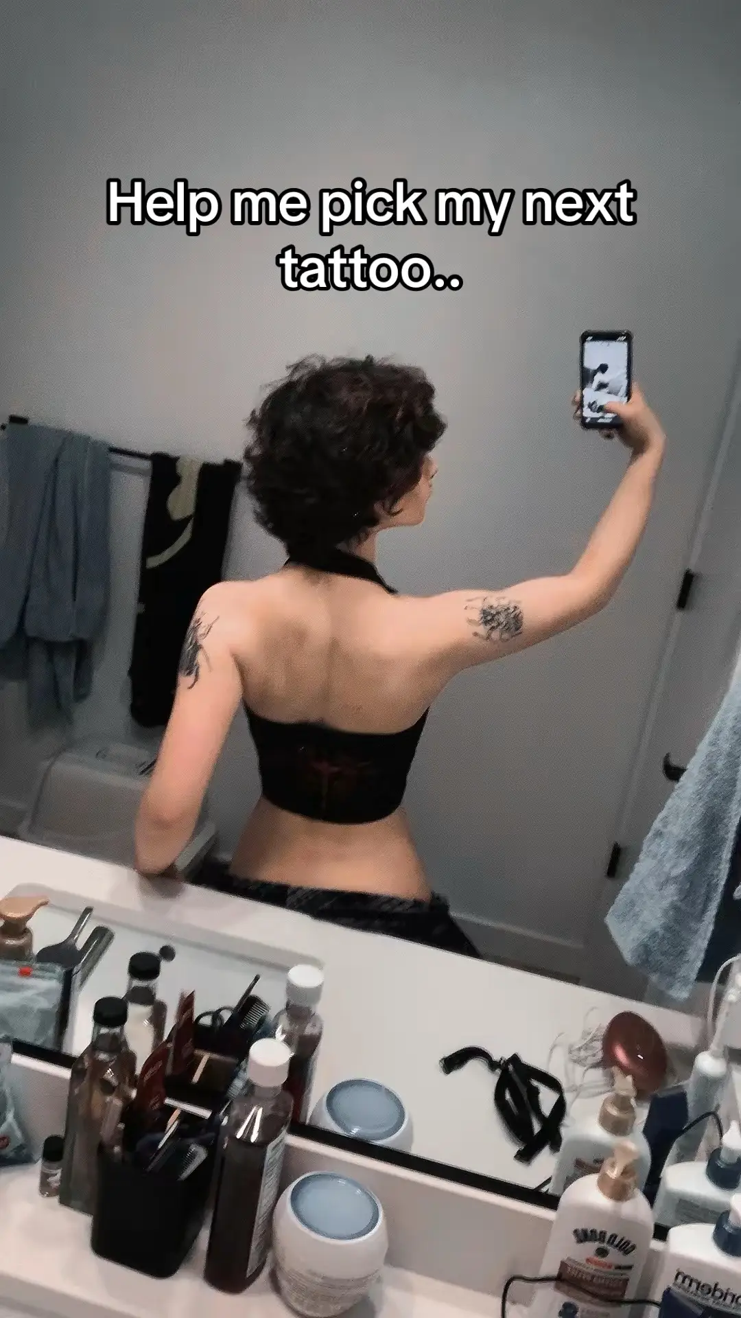 Im sure Cybersigilism will probably stop being popular eventually lol but it looks so cool I can’t not hop on tjat train a little bit 🙏🙏🙏 . . . . . . . . . . . . . . . . . . . . . . . . . . #musclemommy #tattoogirl #alt #cybersigilismtattoo #tattoo 