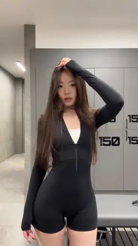 ig: ldyazhar @Hero’s Journey #gym #grwm 