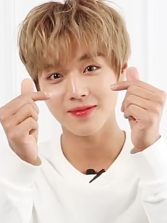 #พัคจีฮุน #wannaone #parkjihoon #may #เทรนวันนี้😍 @ยอนซีอึน & พัคจีฮุน(mayThai🐰) @ยอนซีอึน & พัคจีฮุน(mayThai🐰) @ยอนซีอึน & พัคจีฮุน(mayThai🐰) 