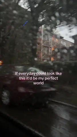 I LOVE RAINY DAYS