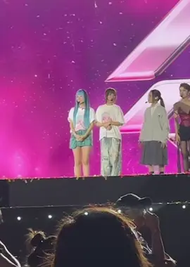 Tan nát 💔 #hansara#LyHan#emxinhsayhi#emxinhsayhiconcert#fyp 